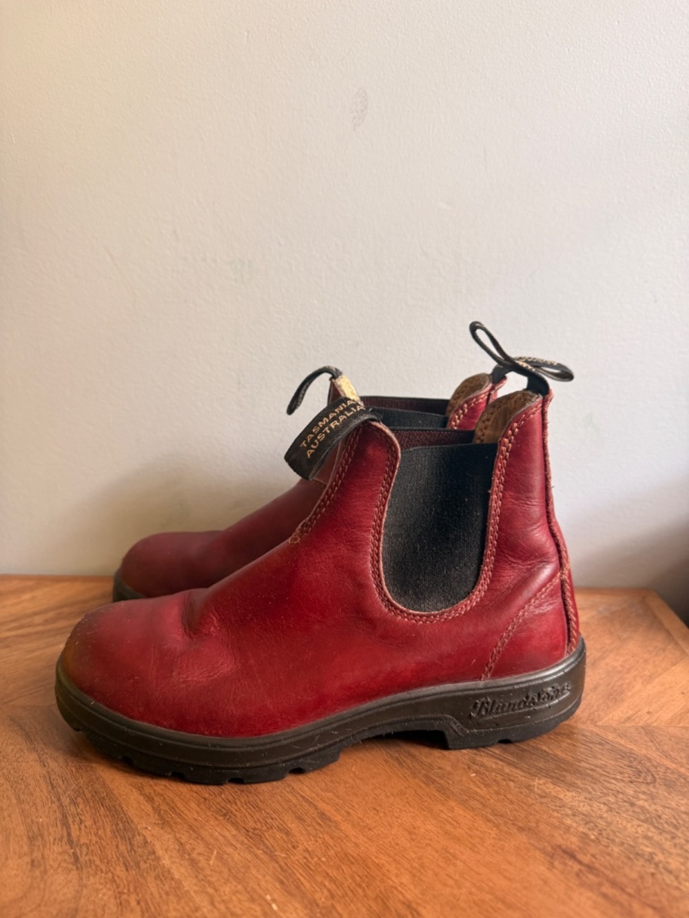 Blundstone Red Leather Chelsea Boots AU 3 US 6 | Rustic Red Pull-On Ankle Boots